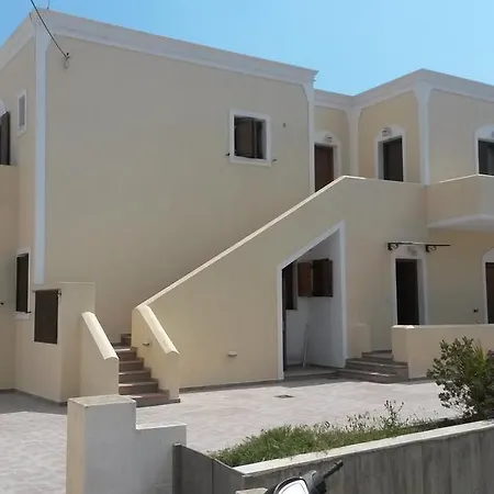 Vazeos Apartments
